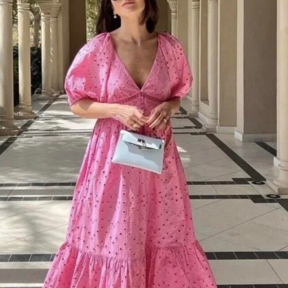 NWT Zara Eyelet Maxi Dress Women Large Pink New Puff Sleeve Tiered Cotton V-Neck